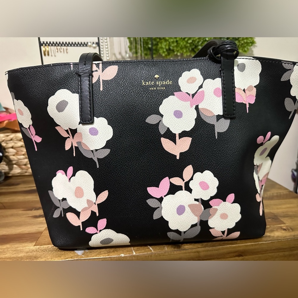 Kate Spade Black Floral Purse